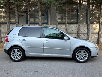 VW GOLF 1.9 TDI EDÍCIA GOAL 77kW - 9