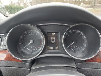 Škoda Superb 3.6, V6 - 9