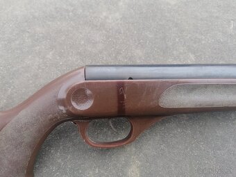 Predám vzduchovka IZ-22 - 9