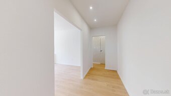 Na predaj 2i byt 50m2 + 4m2 lodžia, kompletná rekonštrukcia - 9