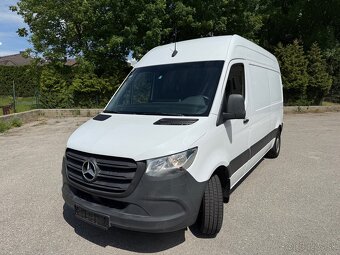 Mercedes-Benz Sprinter 211 - 9