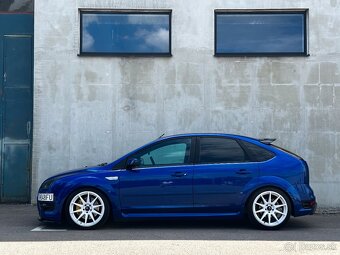 Ford Focus ST 2.5 - 9