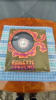 Predám starú ruletu viď foto cena 25 eur. - 9