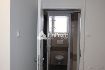 Kancelárie v centre mesta na prenájom - výmera od 18 m2, ul. - 9