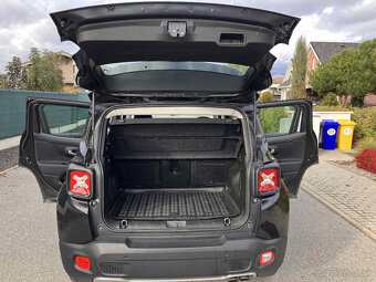 Jeep Renegade 1.4 Limited automat Panoramaticka strecha - 9
