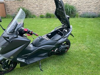 YAMAHA T-Max 530 BLACK EDITION ABS-PC-LED-MIVV-K&N-TC - TOP - 9