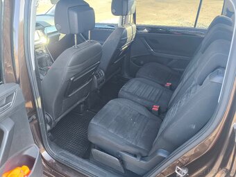 Volkswagen Touran 2.0TDi 110kw - 9