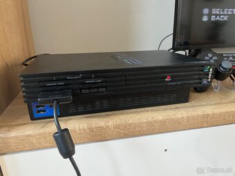 Playstation 2 + ovládač - 9