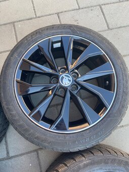 Alu disky 5x100 r16 original Škoda Fabia 3 - 9