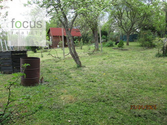Predám väčšiu záhradku 585 m2 - oplotené, privát vchod - 9