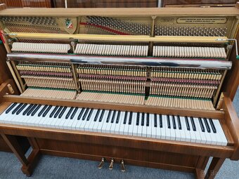 Petrof P126 Koncertino dovoz celá SR - 9