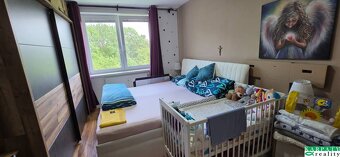 Na predaj iba 17 ročný, 3 izbový byt v obci Vlčkovce - 9