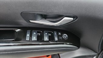 Hyundai Tucson 1.6 T-GDi Mild Hybrid Style A/T - 9