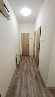 Slnečný 3 izb. byt v Dlhom Poli, 96 m2, len 15min. od Bytče. - 9