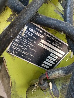 2005 CLAAS VARIANT 260 balikovač, sietka, rotor - 9