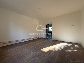 Perspektívny rodinný dom v centre obce Vrakúň - 9