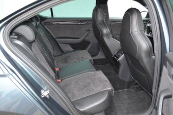 Škoda Superb 2.0 TDI DSG Sport Line - 9