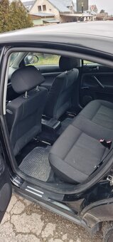 Predám PASSAT B5.5 1.6i 75kw - 9
