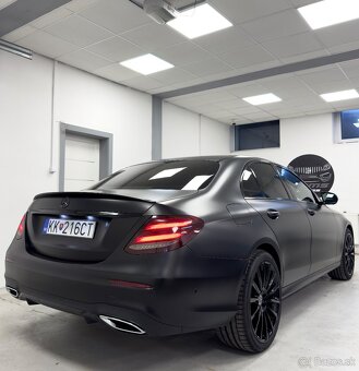 Mercedes E220d 4Matic Black Optic/Multibeam/Virtual cockpit - 9