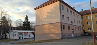 Predám 3-izbový byt -rezervovaný - 9