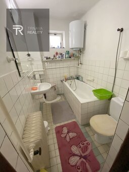 TRNAVA REALITY - rodinný dom, pôvodný stav, pozemok 820 m2, - 9