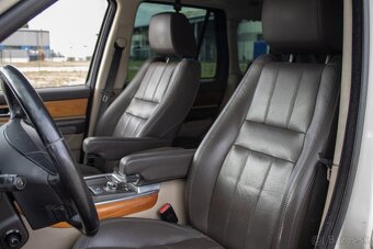 Land Rover Range Rover Sport 3.0 TDV6 HSE - 9