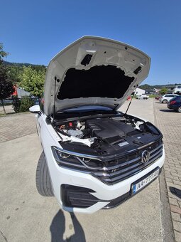 Volskwagen touareg R-line - 9