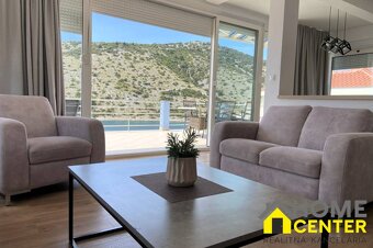 Apartmánová vila /500 m²/ pri mori, Dalmátsko, Marina - 9