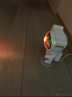 LED Projektor kozmonaut - 9