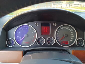 Volkswagen Touareg 3.2 V6 LPG - 9