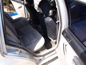 Volkswagen Bora Combi 1,9 Tdi - 9