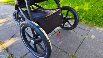 Thule Urban Glide 2 - 9