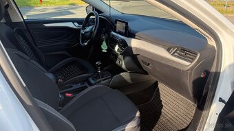 Ford Focus Mk4 - 9