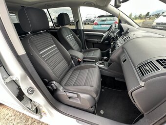 Volkswagen Touran 2.0 TDI Premium Highline DSG - 9