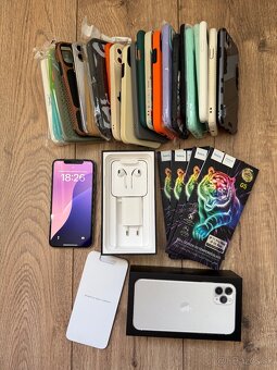 iPhone 11 Pro Max 64gb - 9