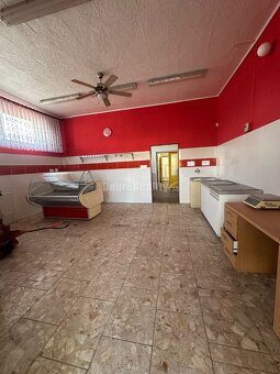 Dobré reality - Polyfunkčný objekt na predaj - 9