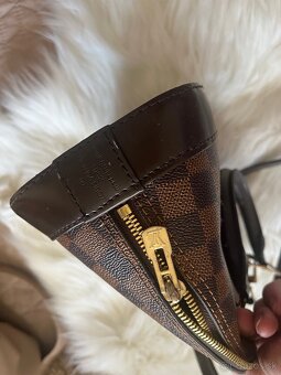 LV mala kabelka - 9