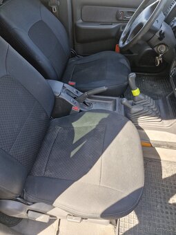 Mitsubishi L200 - 9