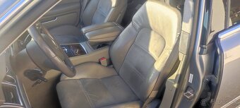 Audi A8 4.2 FSI - 9