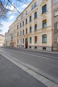 Prenajmem 2-izbový byt – Palisády, Staré Mesto s parkovaním - 9