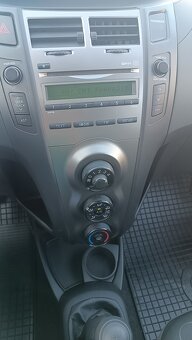 Yaris na predaj - 9