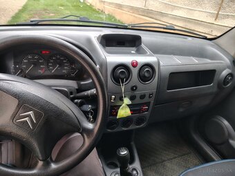 Predám Berlingo1,4 benzin 55kw r.v. 2005 - 9