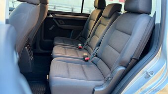 Volkswagen Touran 1.9 TDI - 9