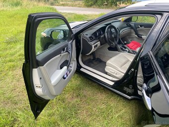 Predám Honda 2,2diesel Accord tourer 2010 - 9