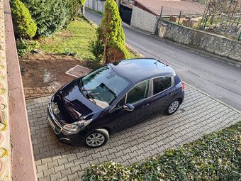 Peugeot 208 - 9