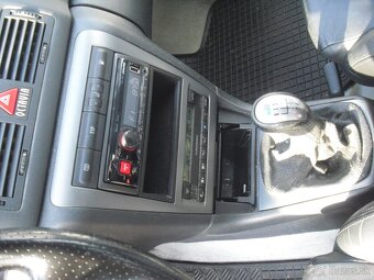 Skoda Octavia 1.8T 132KW RS1 Kombi - 9