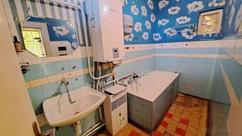 TOP PONUKA - Rodinný dom za výhodnú cenu v meste Levice - 9