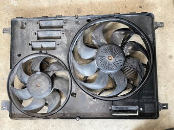 Rozpredam volvo XC60 I 2,4 d4 2008-2016 - 9