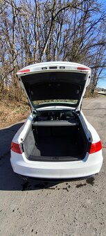 Audi A5 Sportback S-Line 2.0TDI - 9