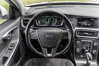 Volvo S60 D4 2.0L Drive-E Kinetic Geartronic - 9